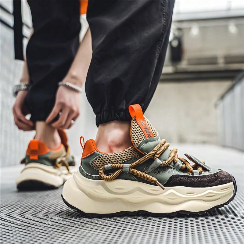 Men's Athletic Shoes