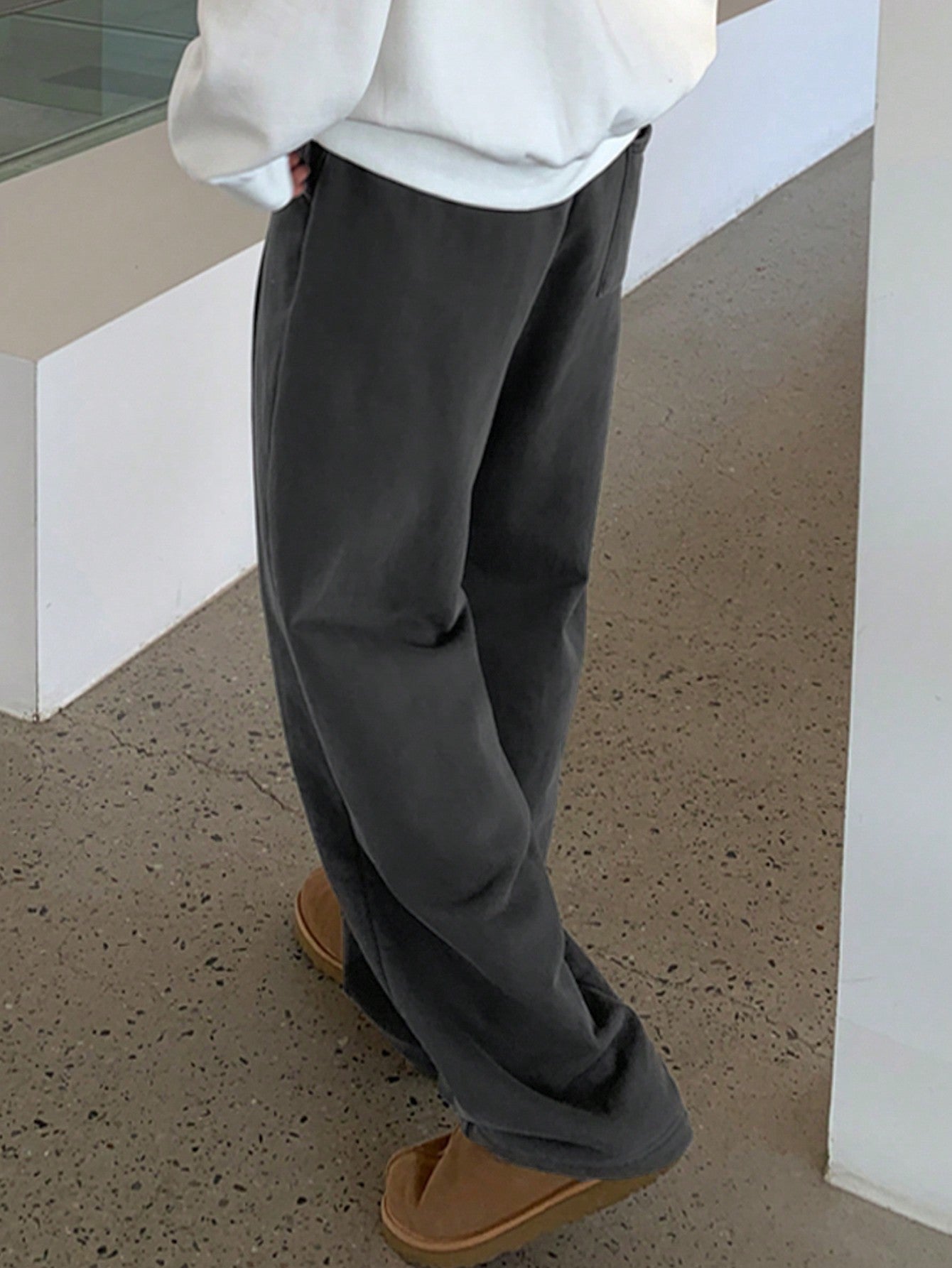 Men's Elastic Waist Straight Leg Casual Streetwear Solid Color Sweatpants