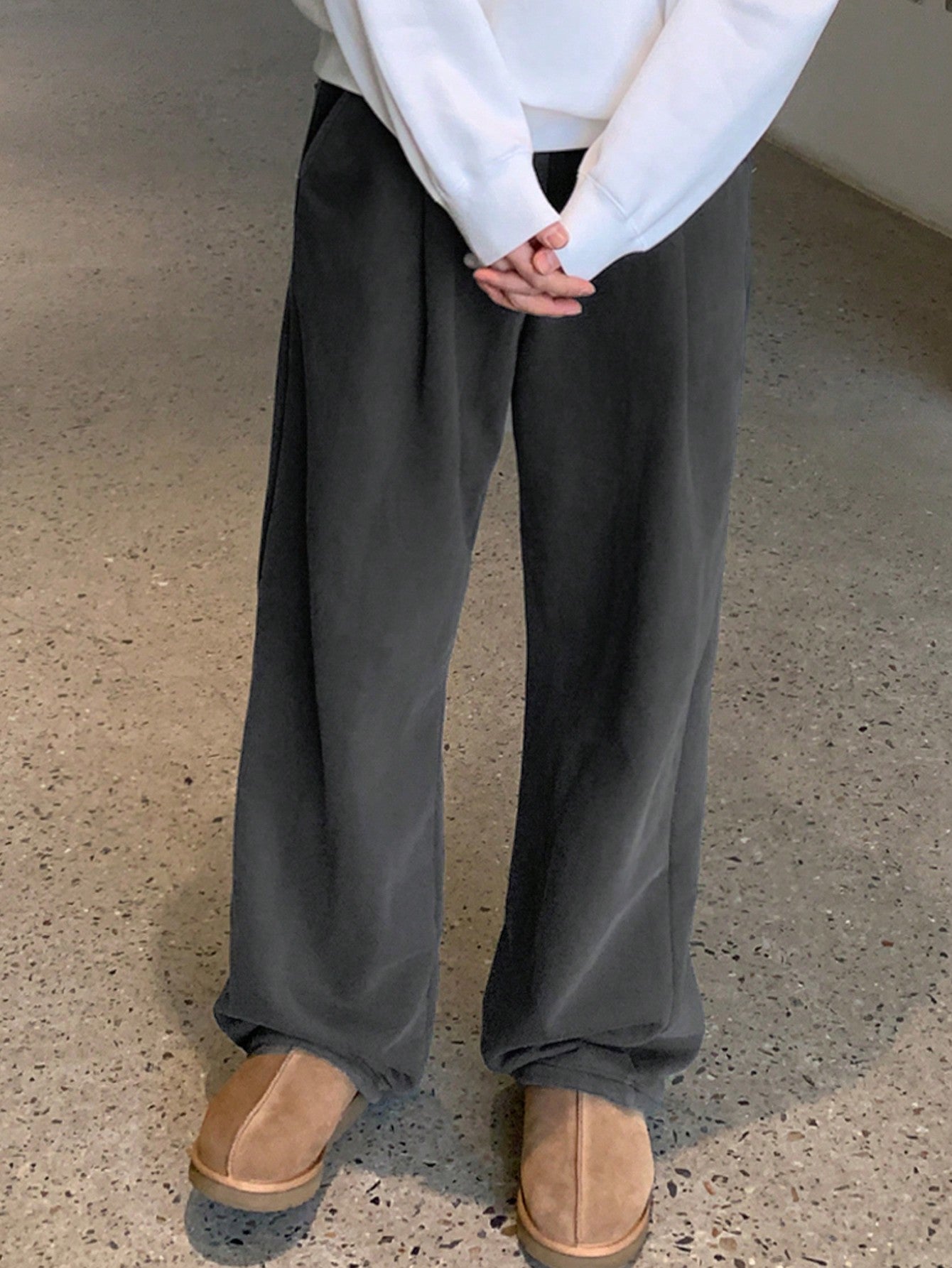 Men's Elastic Waist Straight Leg Casual Streetwear Solid Color Sweatpants