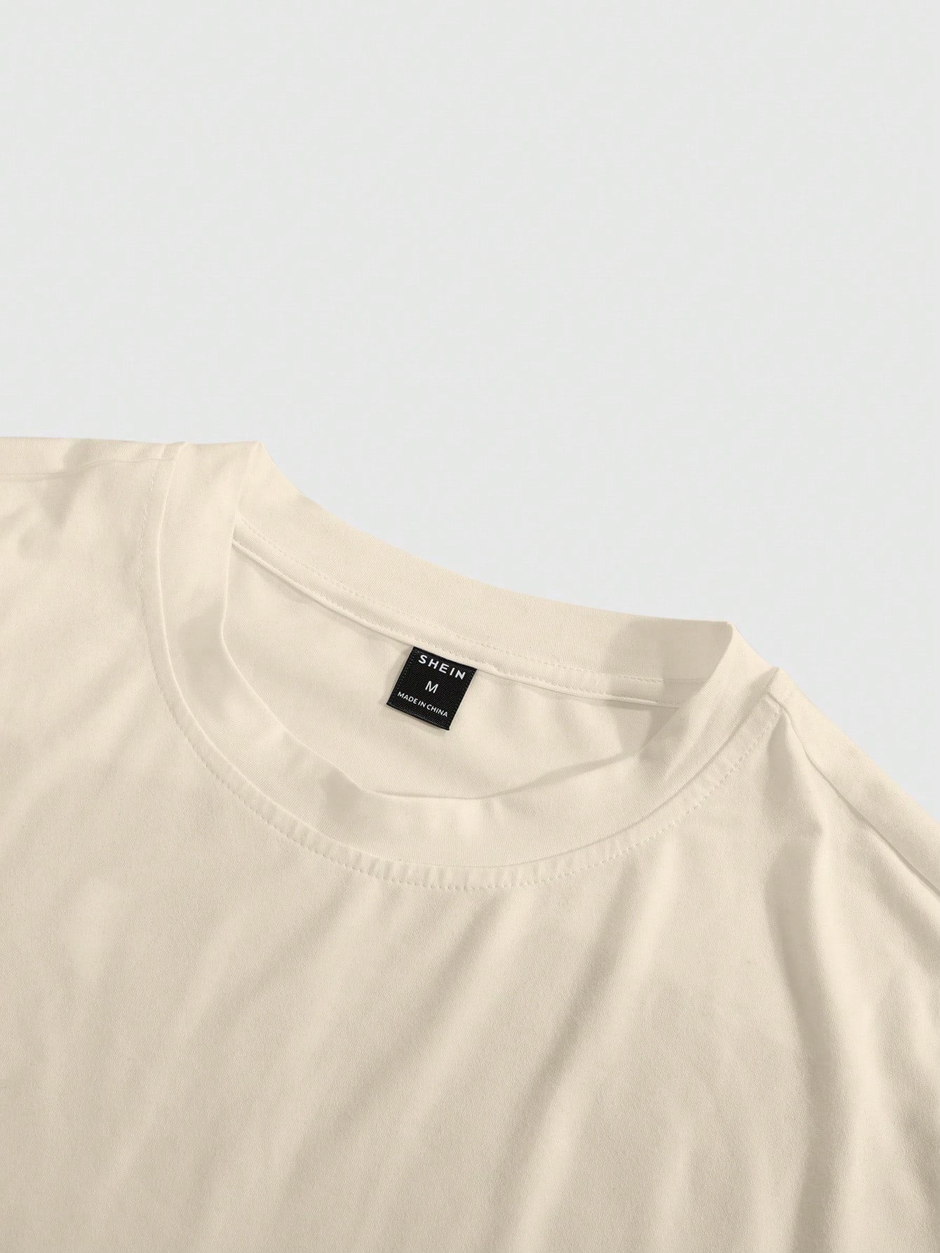 Men's Fashion Figure & Letter Print Batwing T-Shirt