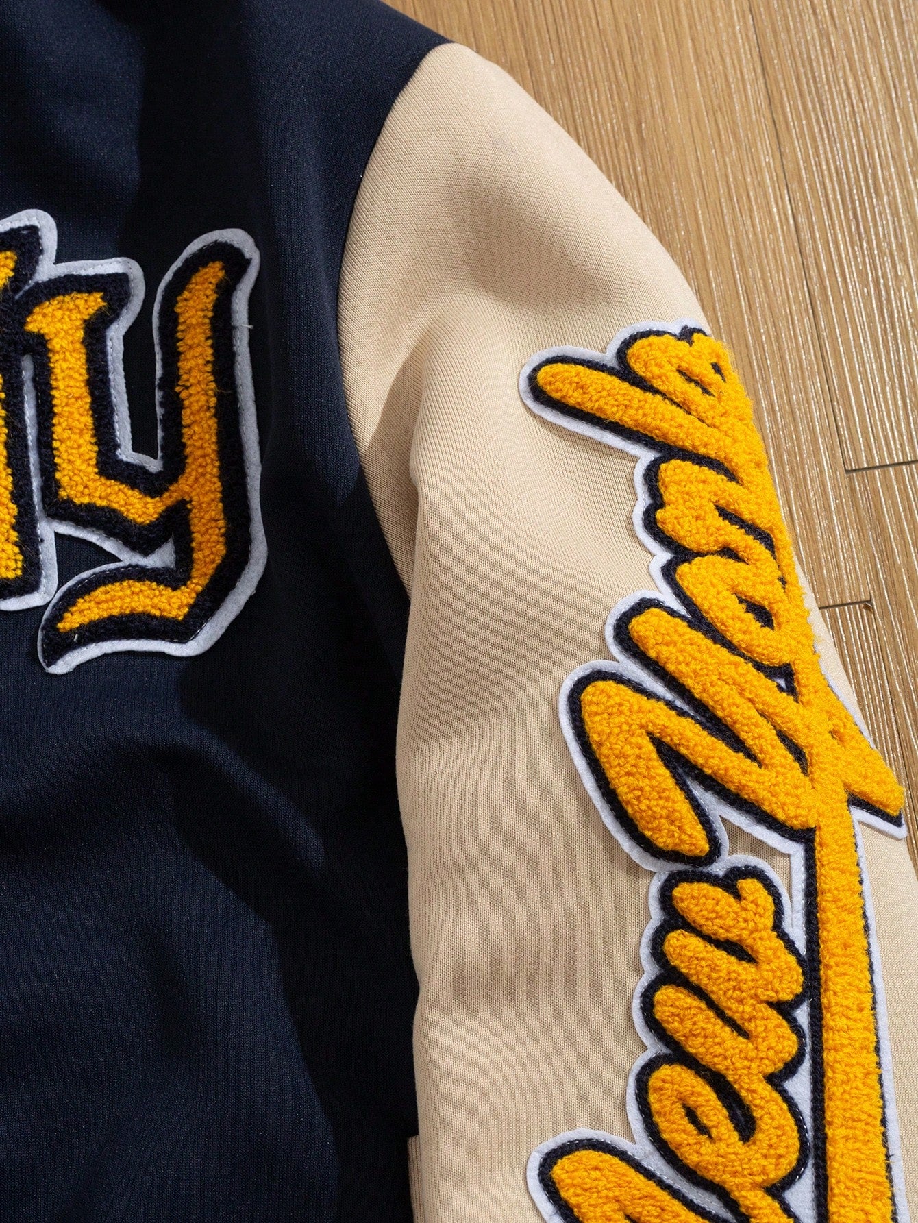Sporsity Men's Solid Color Patchwork Front Button Letter Print Casual Baseball Jacket
